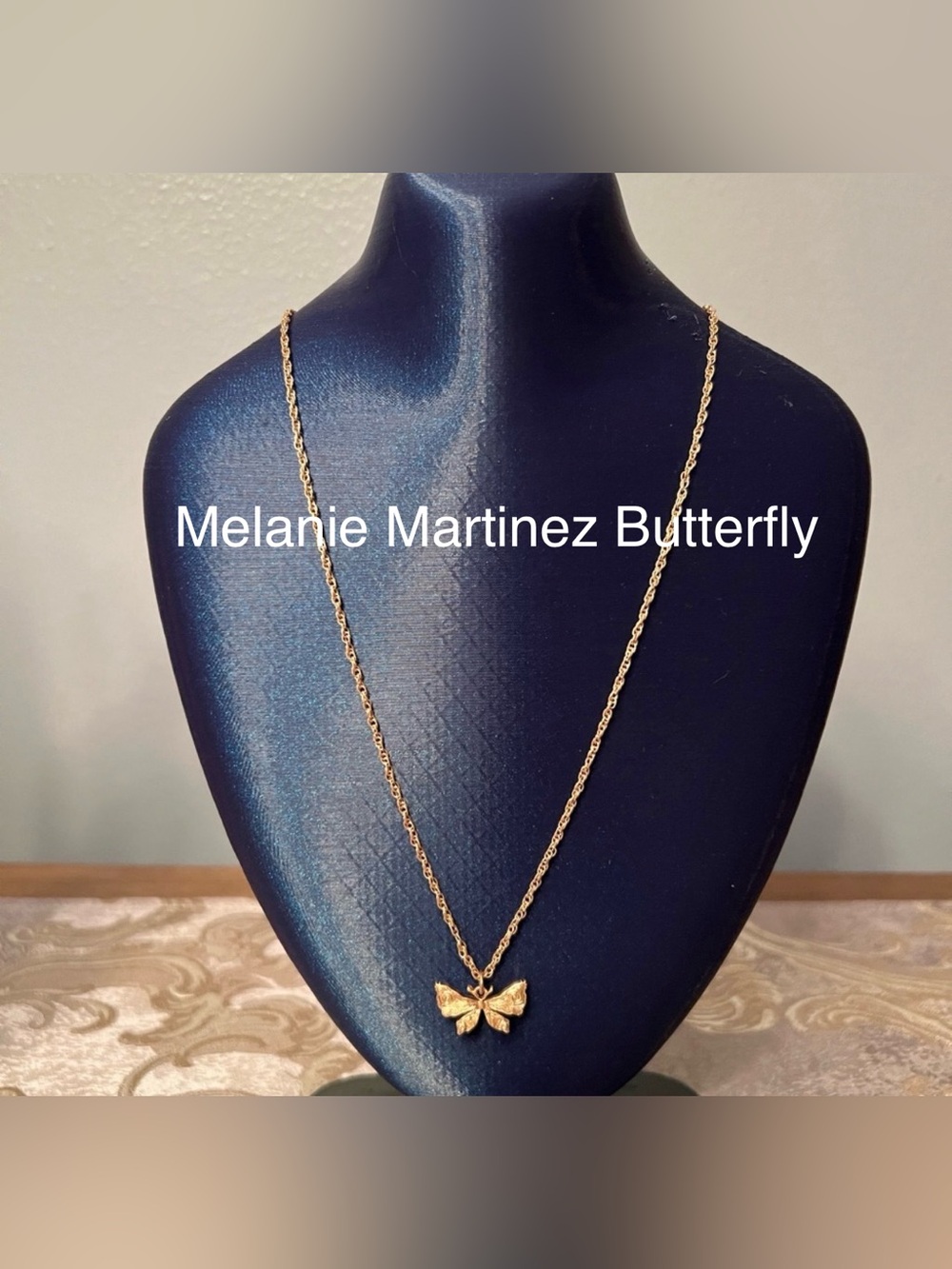 Choose One: $8 Necklaces - Picture 6 of 16